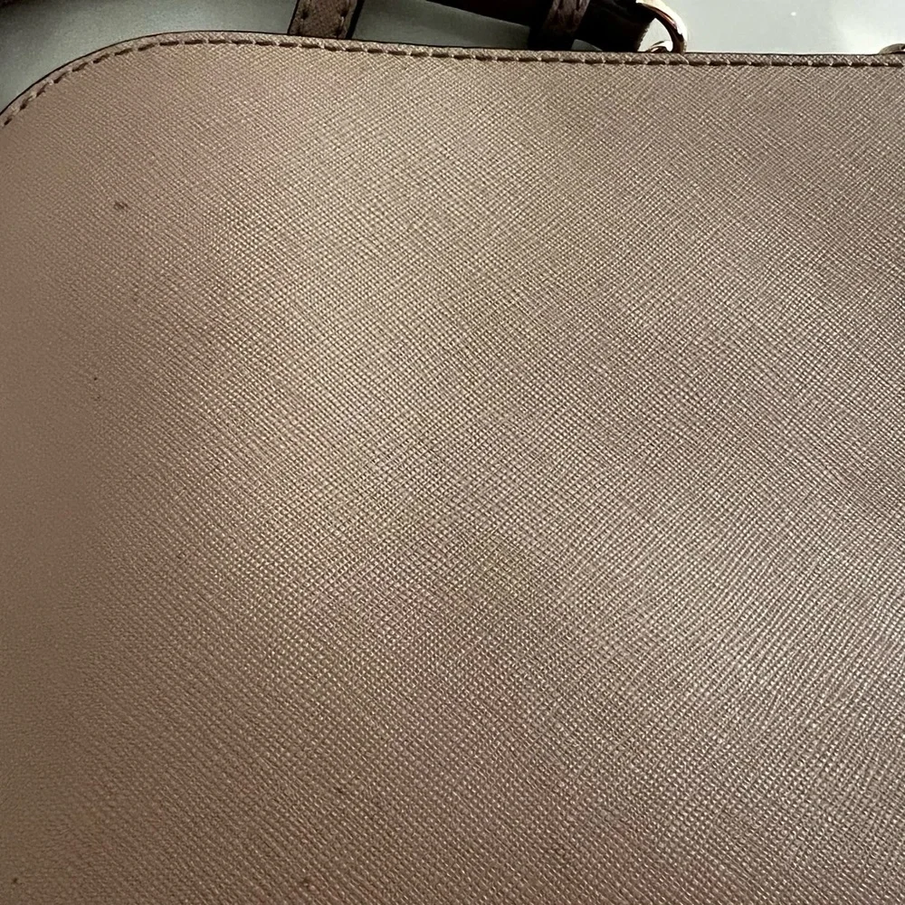 Michael Kors Dome Crossbody Bag w/ adjustable straps chain decor Pink
